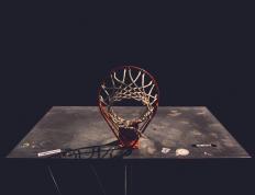 德布劳内焦点对战，JackeyLove与50激战篮网分钟，比赛规则变更胜负难料！热度持续攀升